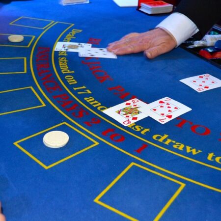 Pokeri – klassisen pelin useat sävyt
