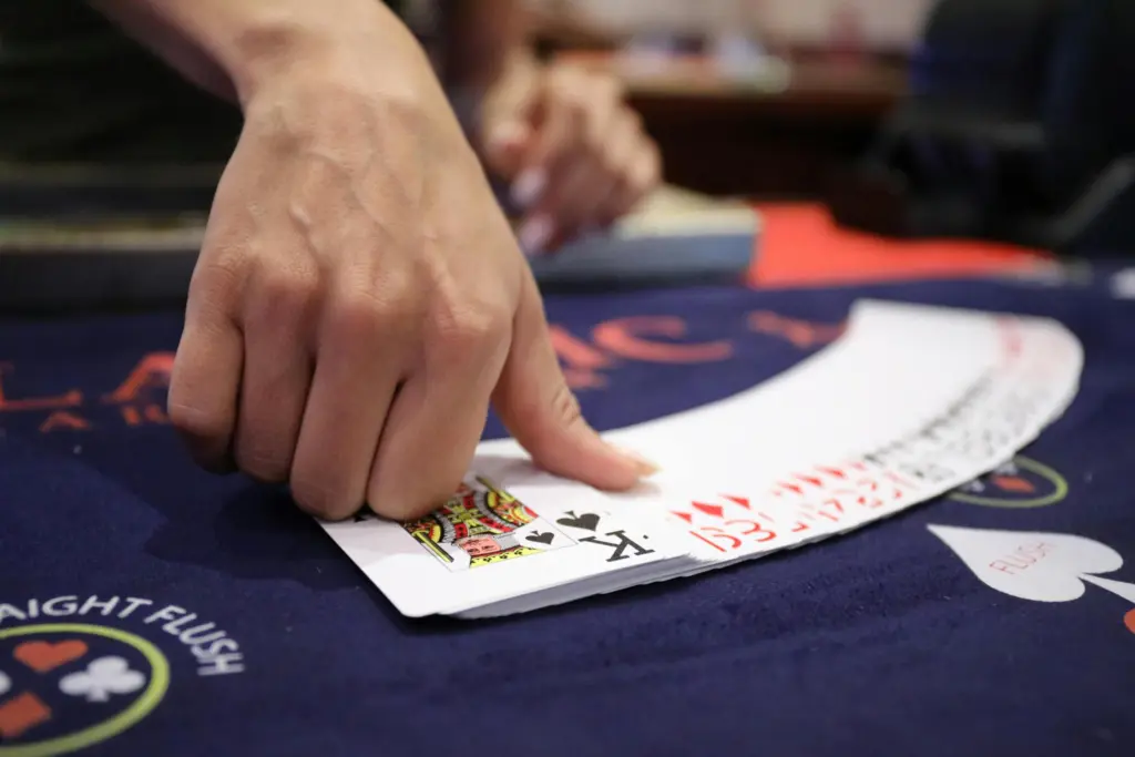 Pokerin pelaaminen MobilePayn avulla